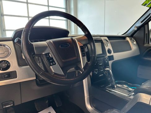 Used 2014 Ford F150 Platinum image 9