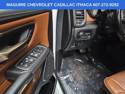 Used 2022 RAM 1500 Limited w/ Body-Colour Bumper Group AWD/4WD image 28