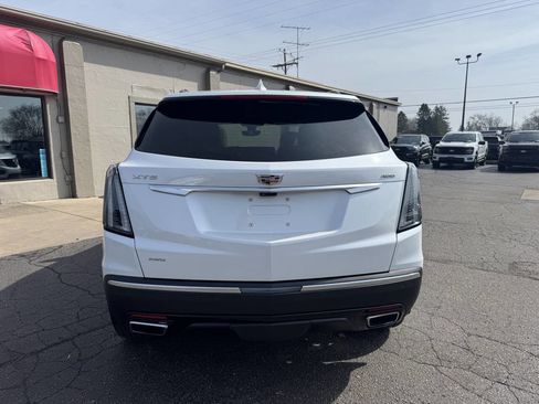 Used 2023 Cadillac XT5 Sportv w/ Technology Package image 4