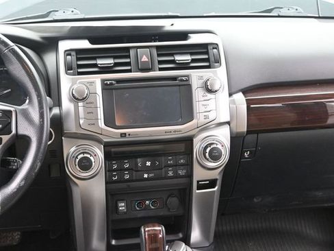 Used 2017 Toyota 4Runner Limited image 27