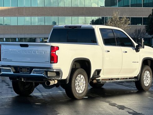 Certified 2025 Chevrolet Silverado 2500 LTZ w/ LTZ Premium Package image 4