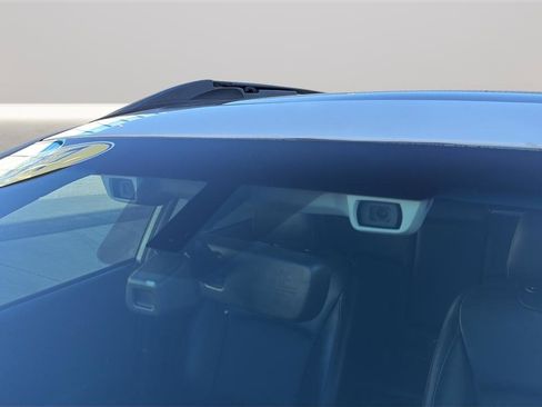 Used 2017 Subaru Outback 2.5i Limited image 11