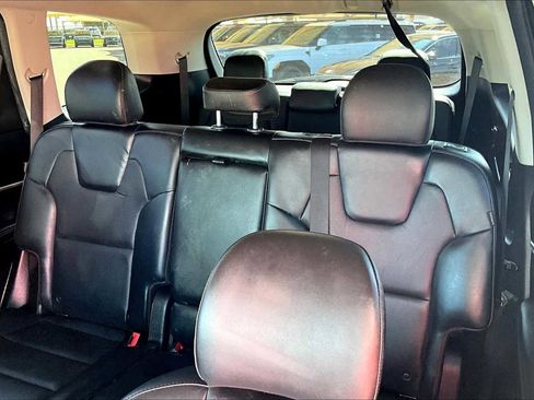 Used 2023 Kia Telluride LX image 36