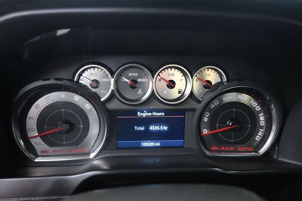 Used 2021 Chevrolet Silverado 1500 RST w/ Convenience Package II AWD/4WD image 15