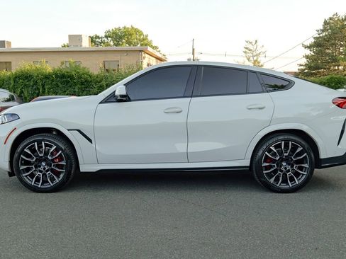 Used 2024 BMW X6 xDrive40i w/ Premium Package AWD/4WD image 4
