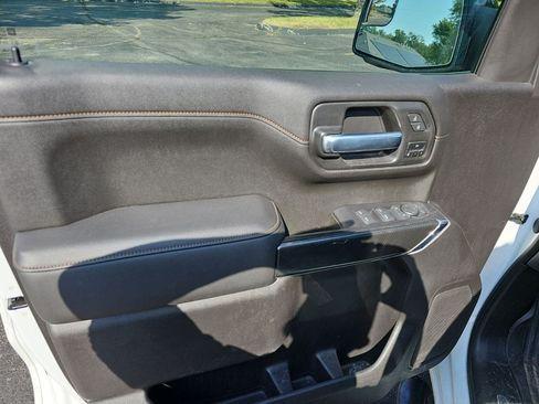 Used 2021 GMC Sierra 1500 AT4 AWD/4WD image 19