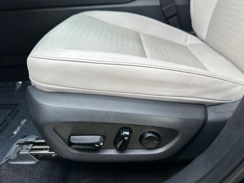 Used 2025 Lexus TX 350 FWD w/ Convenience Package image 13