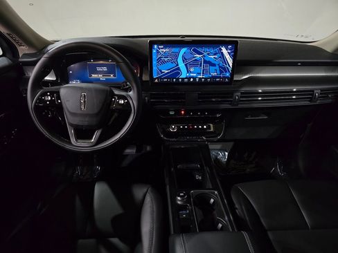 New 2026 Lincoln Corsair Premiere image 30