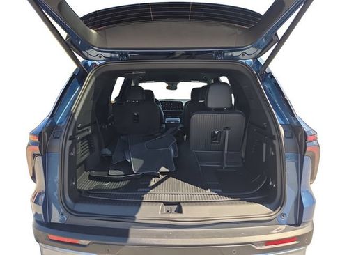 Certified 2026 Chevrolet Traverse LT w/ LPO, Floor Liner Package AWD/4WD image 19