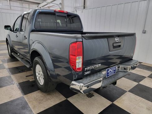 Used 2014 Nissan Frontier SV w/ SV Value Truck Package image 8