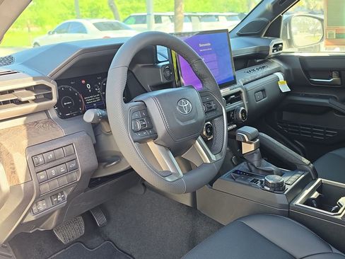 New 2026 Toyota Tacoma Limited AWD/4WD image 7