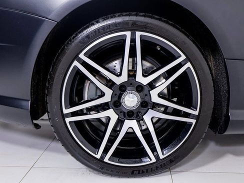 Used 2015 Mercedes-Benz SL 550 image 42