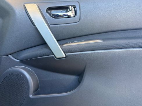 Used 2013 Nissan Rogue S w/ Special Edition Pkg FWD image 21