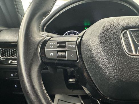 Used 2025 Honda Civic Sport image 20