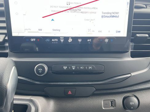 New 2026 Ford Transit 350 XL image 21