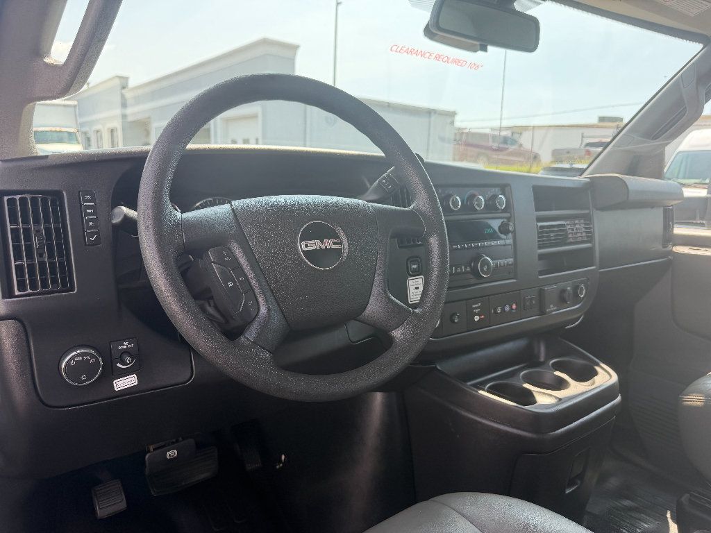 Used 2021 GMC Savana 3500 Extended w/ Power Convenience Package RWD image 11