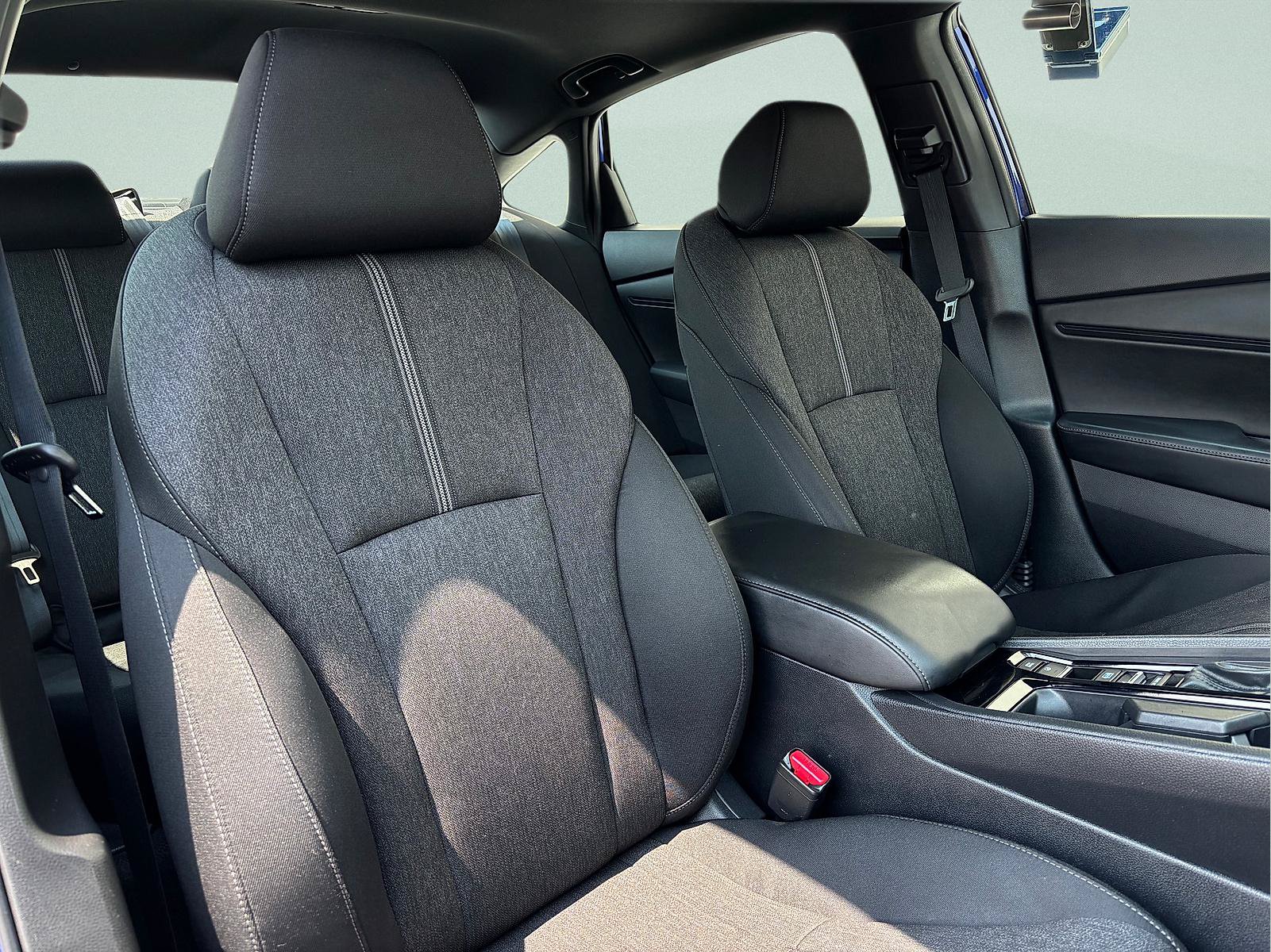 Certified 2025 Honda Accord Sport image 31