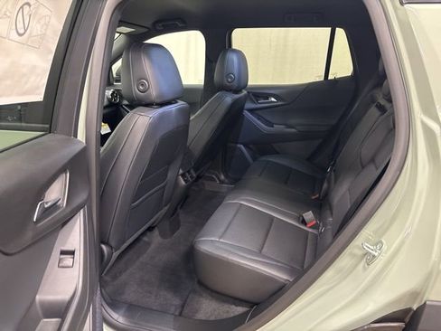 New 2026 Chevrolet Equinox LT w/ Convenience Package II image 17