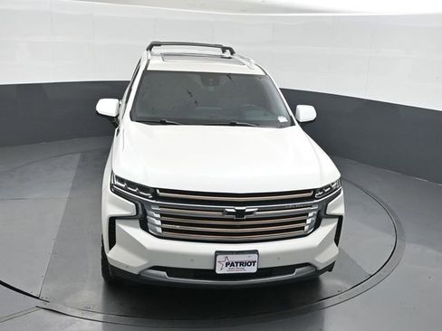 Used 2023 Chevrolet Suburban High Country AWD/4WD image 39