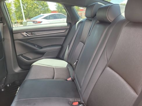 Used 2020 Honda Accord Sport image 21