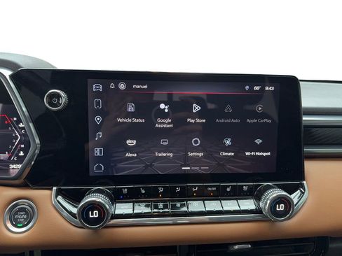 Used 2024 GMC Canyon AT4 w/ AT4 Premium Package image 27