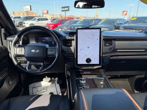 Used 2023 Ford Expedition Max Platinum AWD/4WD image 37