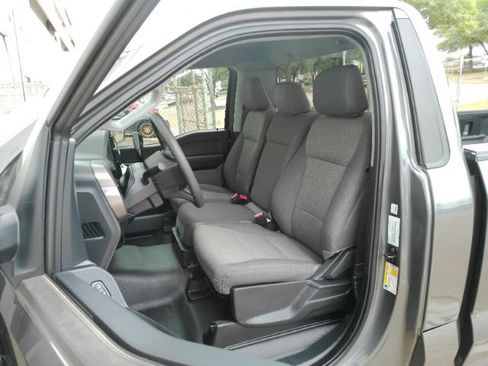 Used 2025 Ford F150 XL w/ Equipment Group 103A High RWD image 16
