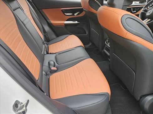 Certified 2026 Mercedes-Benz GLC 300 4MATIC image 18