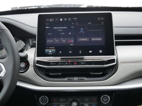 New 2026 Jeep Compass Limited image 9