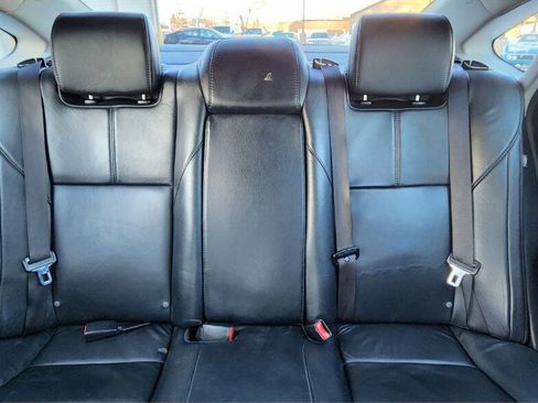 Used 2013 Toyota Avalon XLE Premium image 23