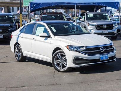 Used 2023 Volkswagen Jetta SE