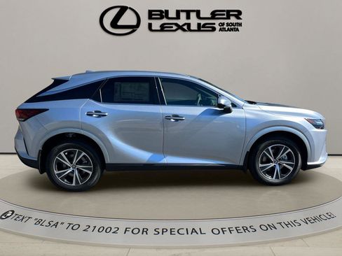 Used 2026 Lexus RX 350h w/ Convenience Package image 4