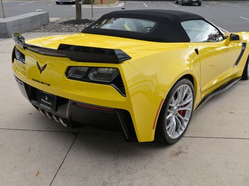 Used 2017 Chevrolet Corvette Z06 image 5