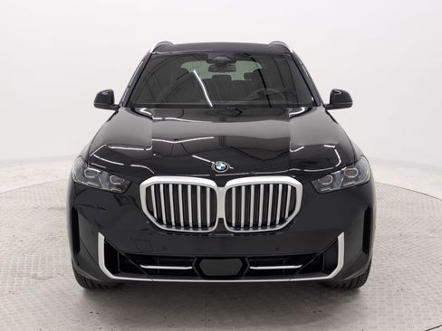 Used 2026 BMW X5 sDrive40i w/ Premium Package image 6
