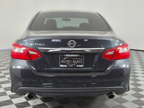 Used 2017 Nissan Altima 2.5 S w/ Power Driver Seat Package FWD image 6