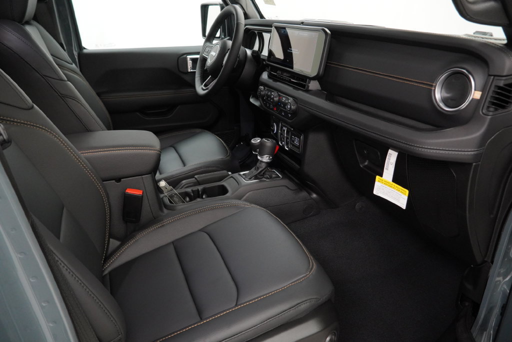 New 2026 Jeep Gladiator Mojave AWD/4WD image 35