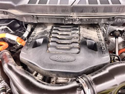 Used 2022 Ford F150 XLT image 10