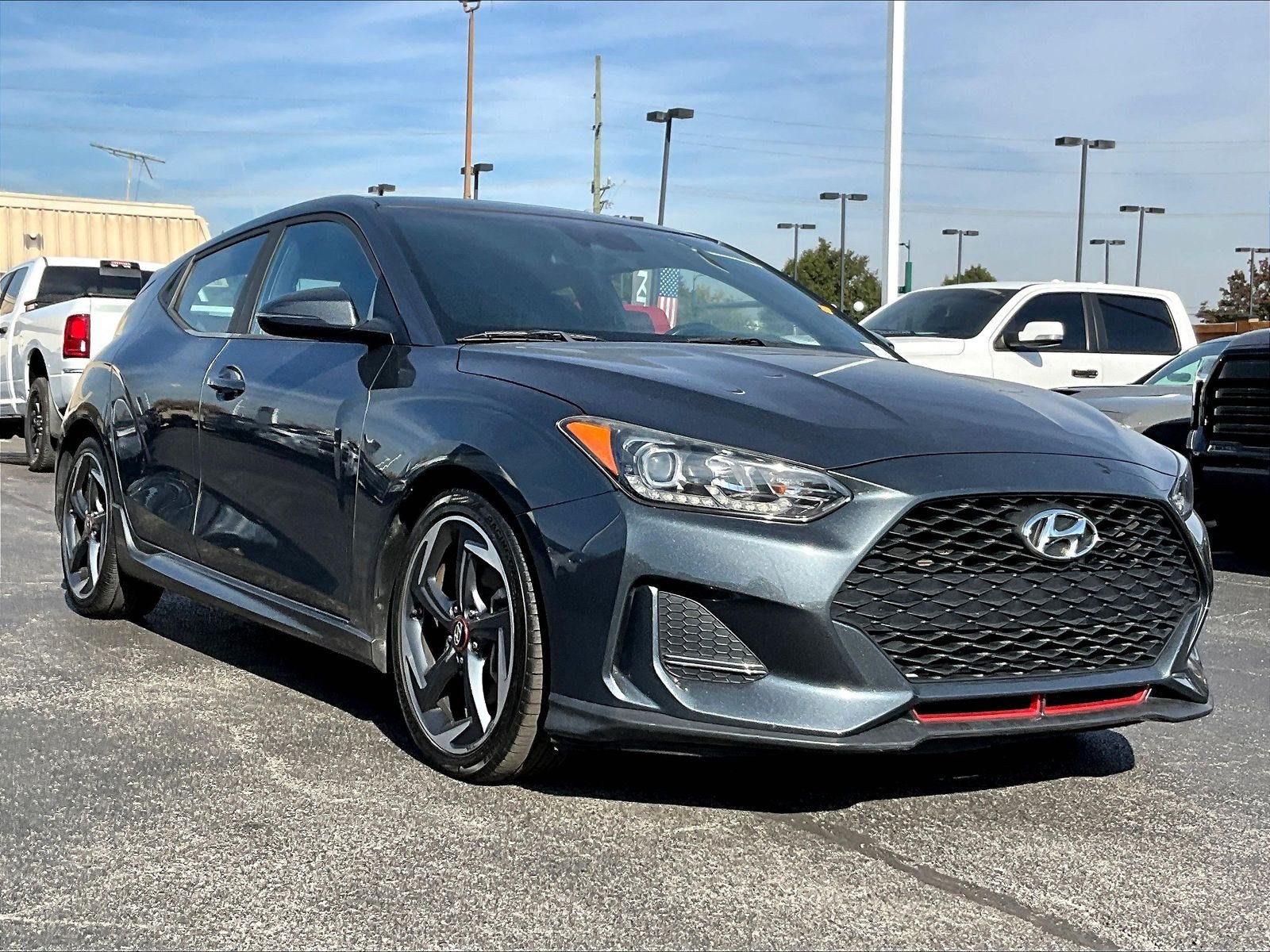 Used 2019 Hyundai Veloster Turbo FWD image 3