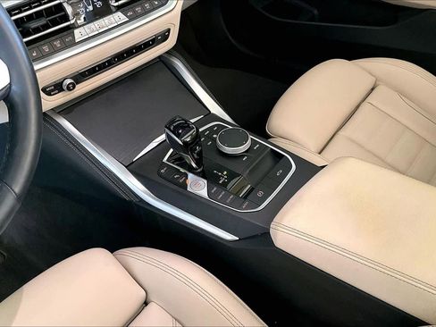 Used 2023 BMW 430i Convertible w/ M Sport Package image 15