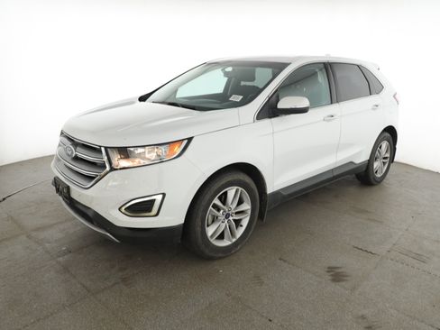 Used 2018 Ford Edge SEL FWD image 10