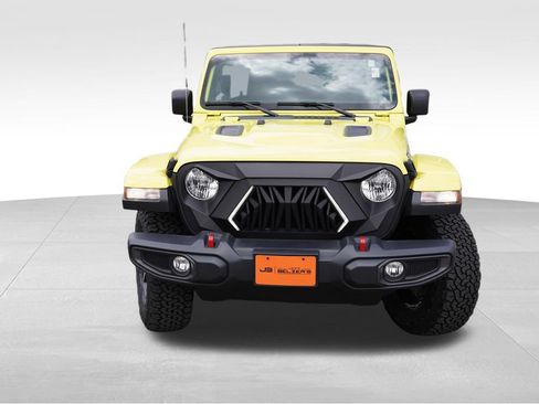 Used 2022 Jeep Wrangler Unlimited Rubicon AWD/4WD image 12