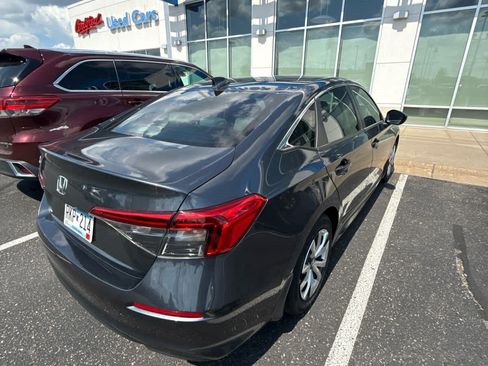 Used 2023 Honda Civic LX image 3