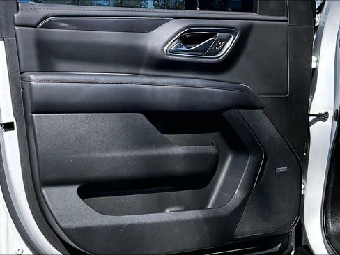 Used 2021 Chevrolet Suburban RST w/ Luxury Package image 26