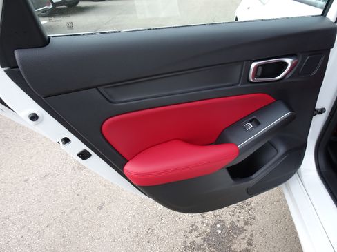 Used 2024 Acura Integra A-Spec image 16