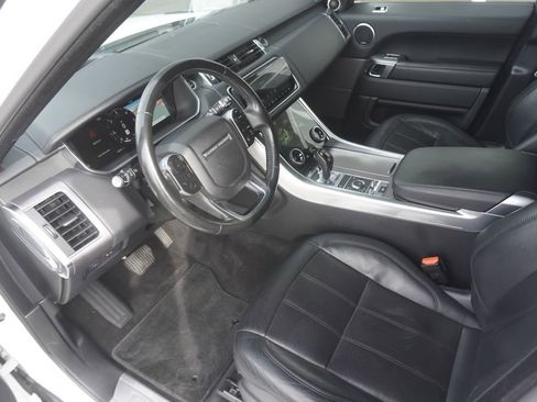 Used 2018 Land Rover Range Rover Sport HSE image 18