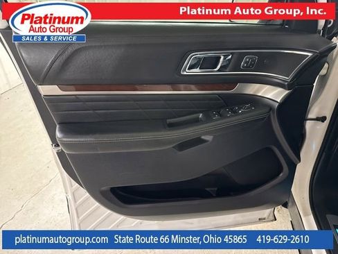 Used 2019 Ford Explorer Platinum image 26