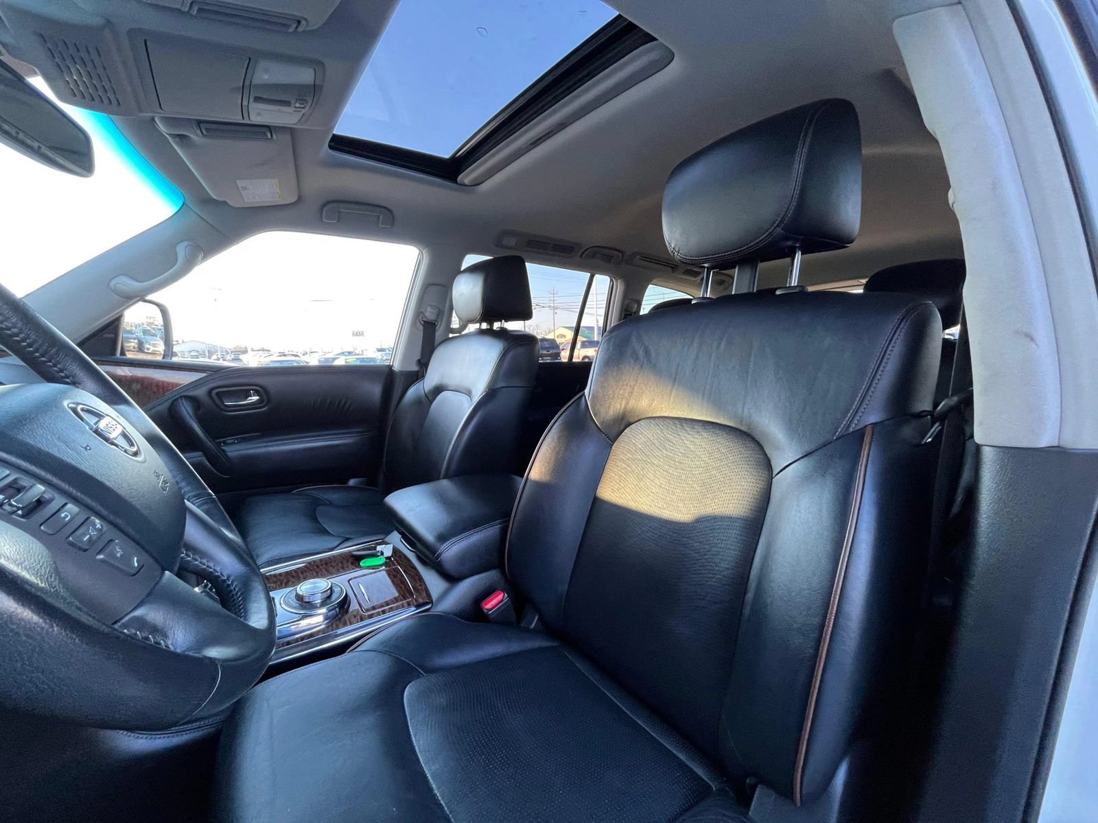 Used 2017 Nissan Armada Platinum AWD/4WD image 24
