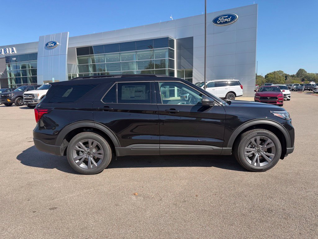 New 2027 Ford Explorer Active w/ Active Comfort Package AWD/4WD image 7
