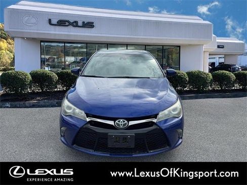 Used 2016 Toyota Camry XSE image 8
