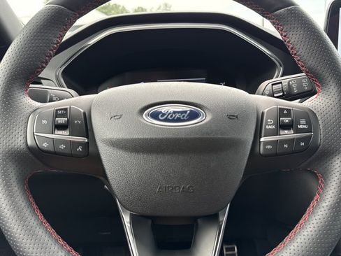Used 2024 Ford Escape ST-Line AWD/4WD image 23